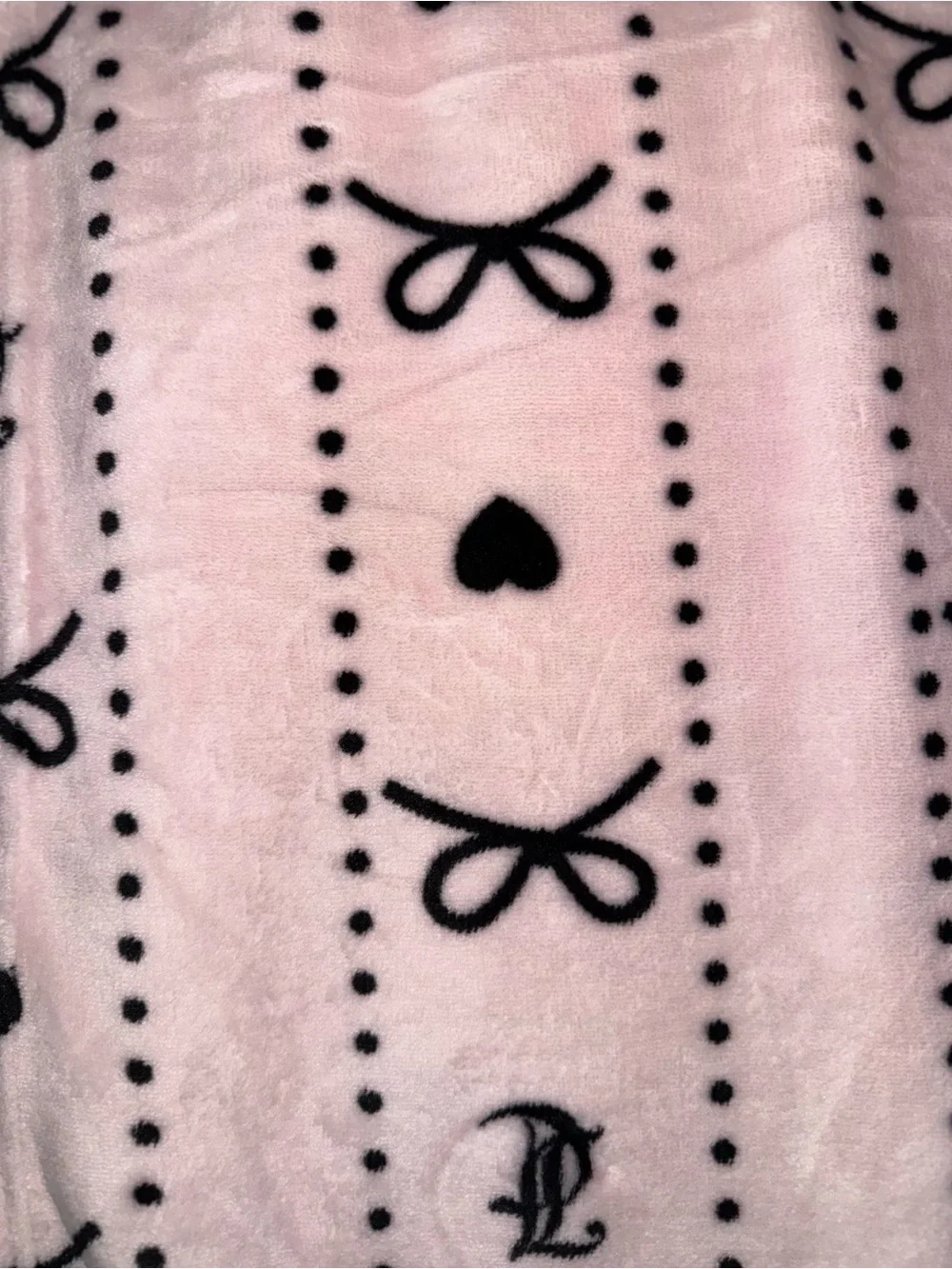 Juicy Couture Pink Plush Throw Blanket with Black Bow & Heart Pattern new
